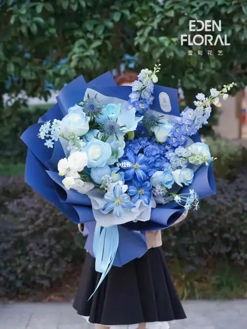 蓝色系花束杭州花店绣球花束