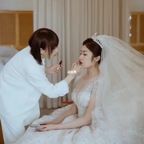 化妆师婚礼跟妆新娘造型