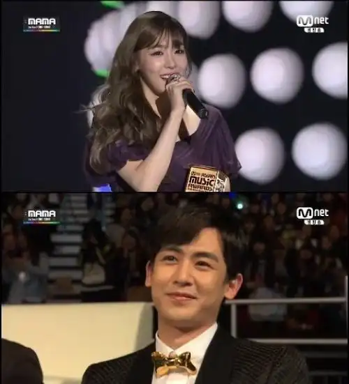 672014mama颁奖礼tiffany获奖尼坤露笑容秀恩爱组图2