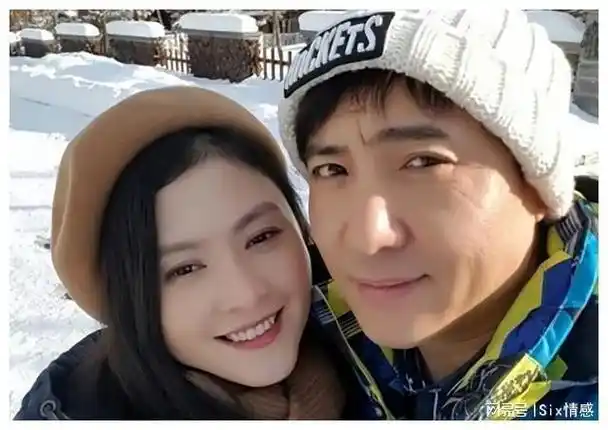 曝沈腾已停工赶赴日本做恢复治疗,妻子王琦深夜与男性友人聚餐_影视