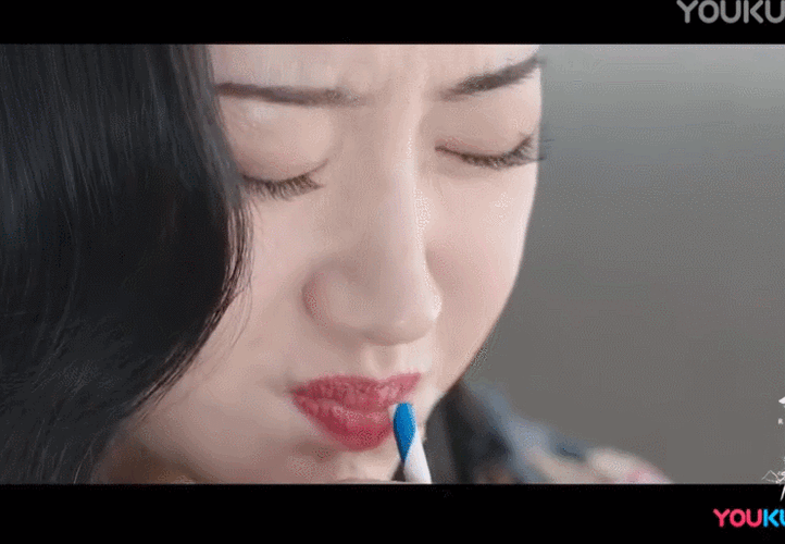 景甜的演技到底有没有进步司藤喝饮料这段我们来品一品