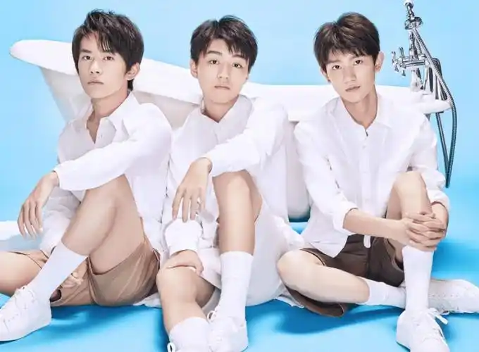 tfboys十年之约来了,金主爸爸亲自官宣,或将是三人最后一次合体_的