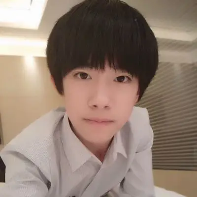 易烊千玺同款韩版假发男生短发帅气逼真齐刘海蓬松自然男士短直发