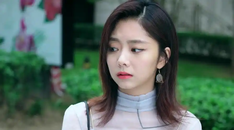 【狐狸的夏天/谭松韵】黎晏书cut.s02e04p1.1080p@肆_哔哩哔哩_bilibi