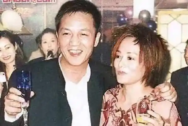 周正毅:梦想太大上海容不下,跑香港高调炫富,又回大陆蹲监狱