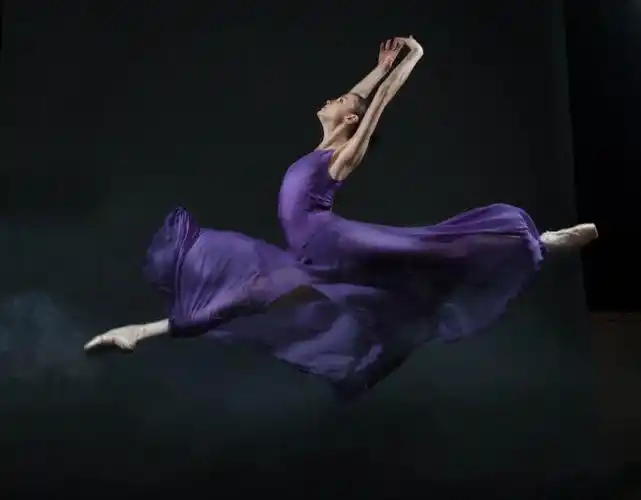 优美的舞姿舞蹈美图