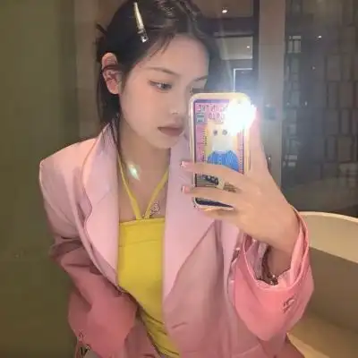 网恋超级奈斯的真人女生头像图片