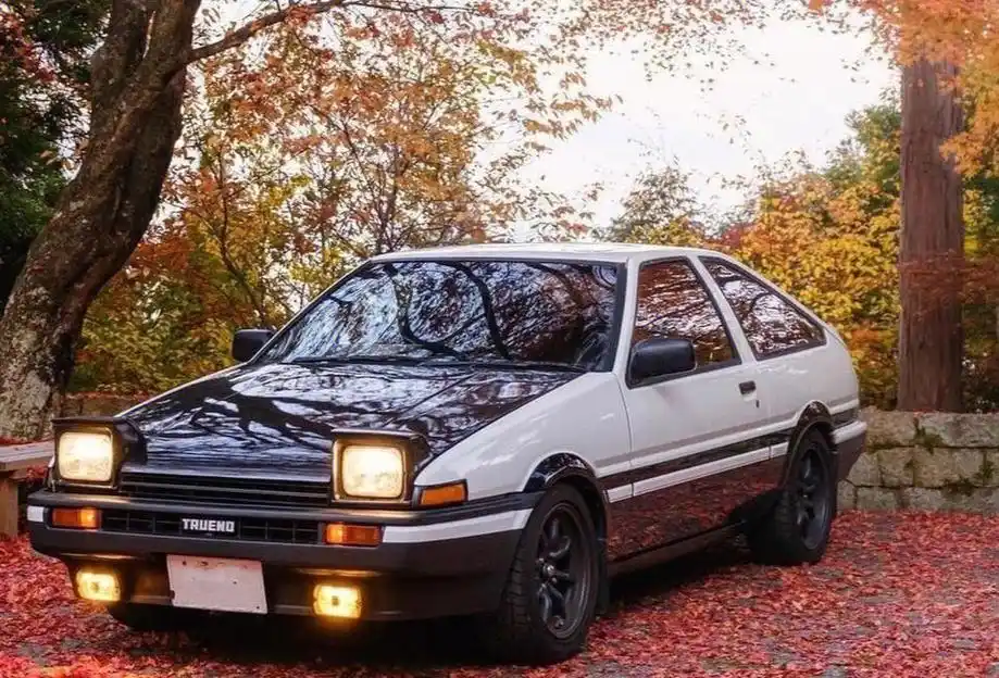 标题:ae86:丰田的青春之车