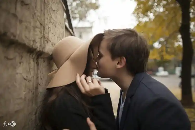 亲男人哪里让他最上瘾(男人身上这三个地方,最渴望被亲吻,你探索过吗?