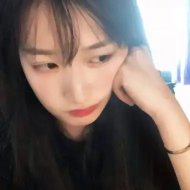 qq头像女生生活照现实图片