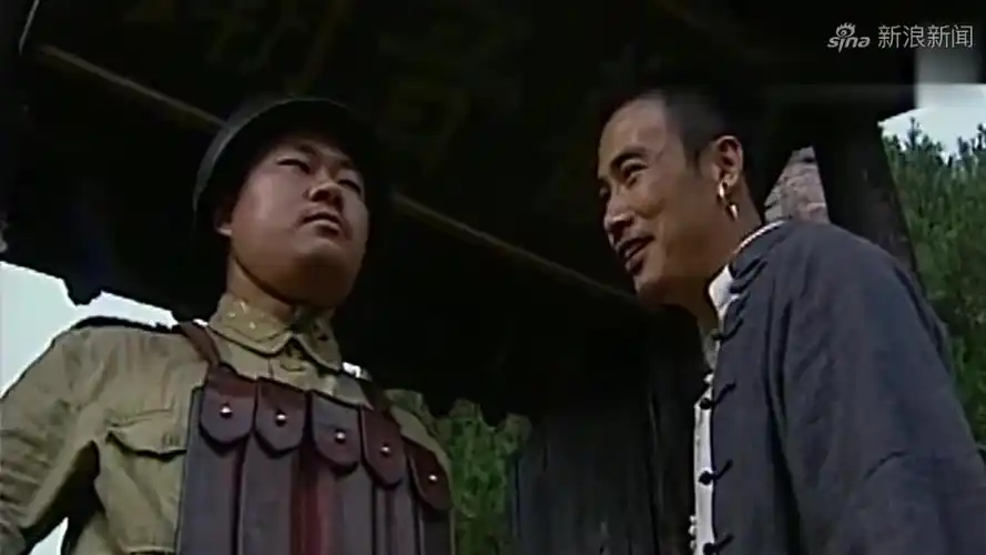 大西南剿匪记:小伙在大吹水浒,马苏却来了,塞了个鸡蛋在他嘴里