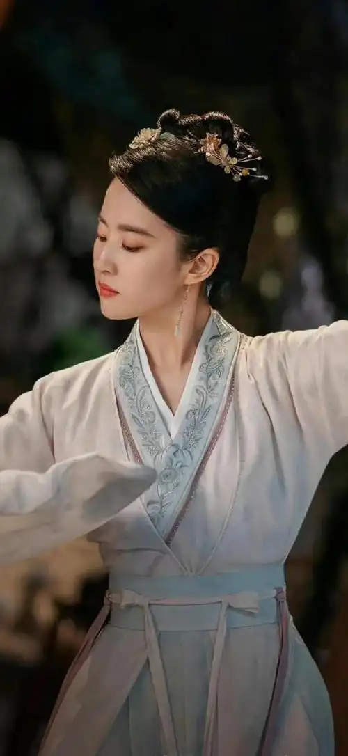 刘亦菲古风写真仙气满满