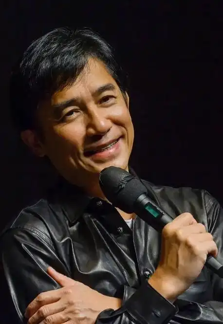 港媒曝梁朝伟25岁女明星育有一子,长年定居日本,真相被扒|程潇|港星