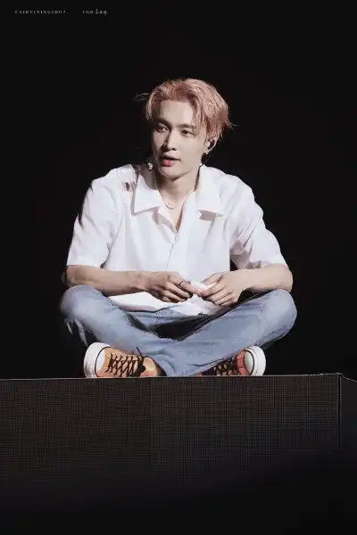 张艺兴大航海巡回演唱会##张艺兴首次个人巡演# " 玫瑰啊玫瑰 小王子