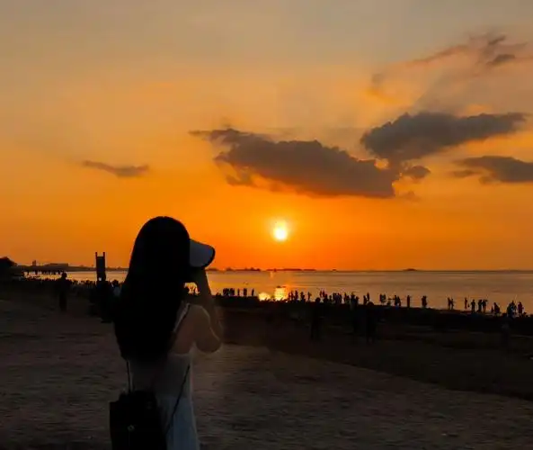 出发永远比向往有意义#海边日落晚霞 - 抖音