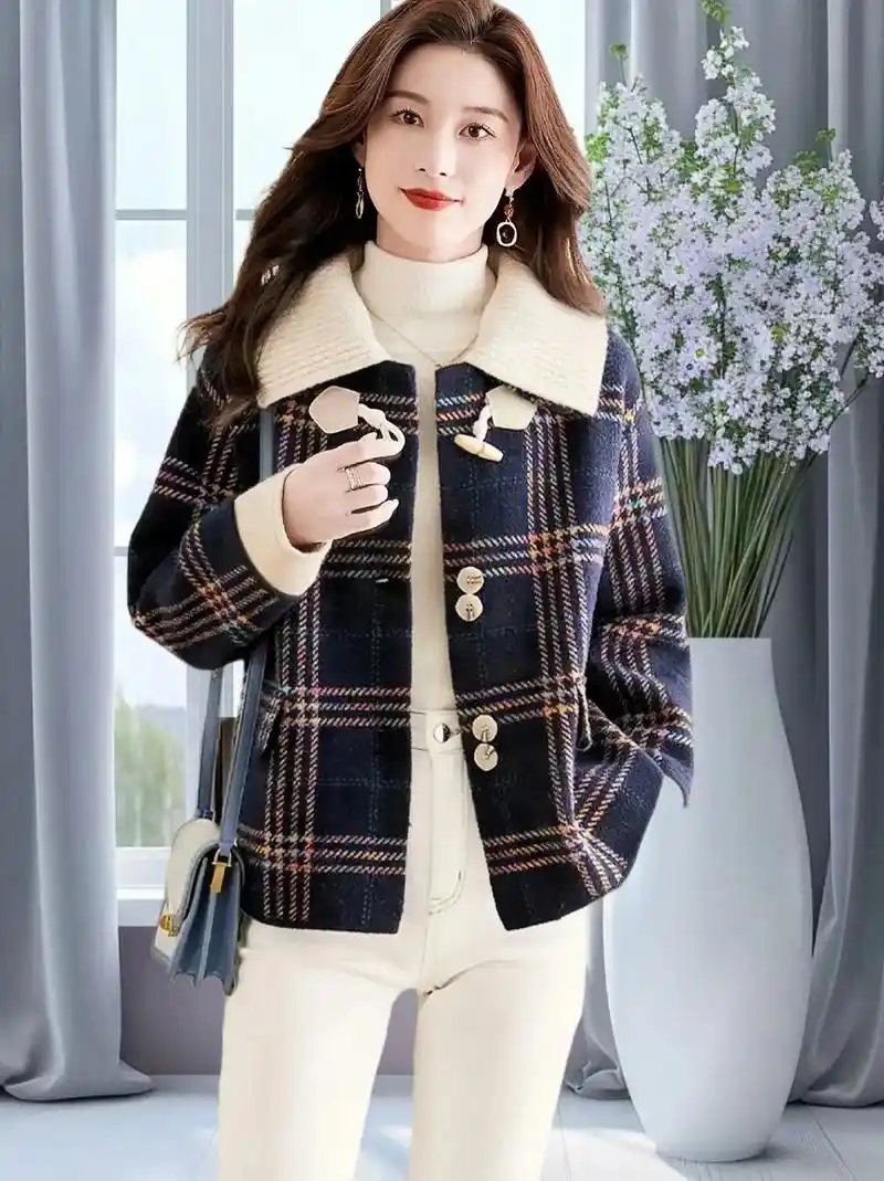 新款秋冬季外套女真是太洋气啦!这款加厚毛衣开衫外 - 抖音