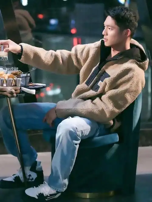 怦然再心动男嘉宾又翻车王子文约会对象吴永恩真实身份曝光