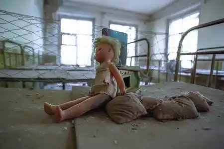 普里皮亚特-乔诺布尔区鬼城废弃幼儿园照片