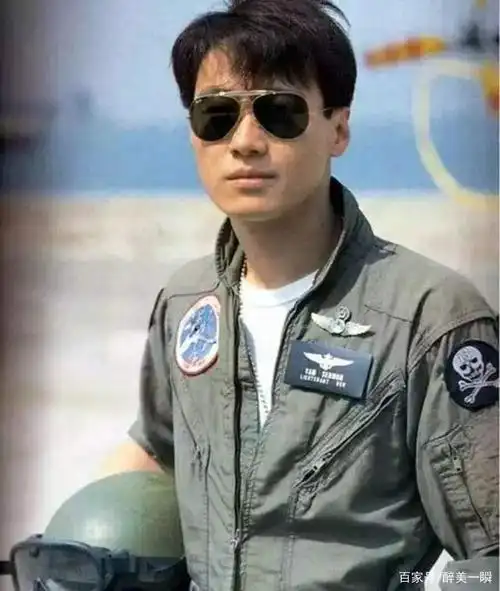 90年代的港台男歌手,四大天王一人一首代表作,你该怎么选?