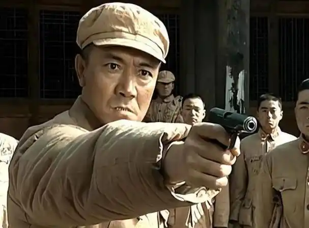 看完亮剑原著才恍然大悟:为何孔捷能入朝作战,李云龙丁伟却不行