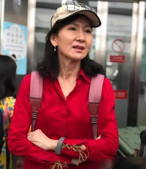 1986年,陈美琪毫不留恋地与马清伟离婚.