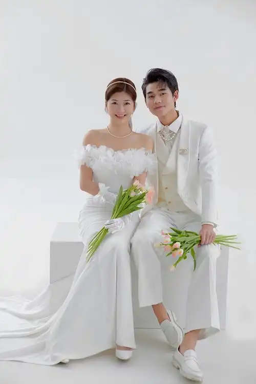 样片修图师-阿德的婚纱摄影作品《爱恋》