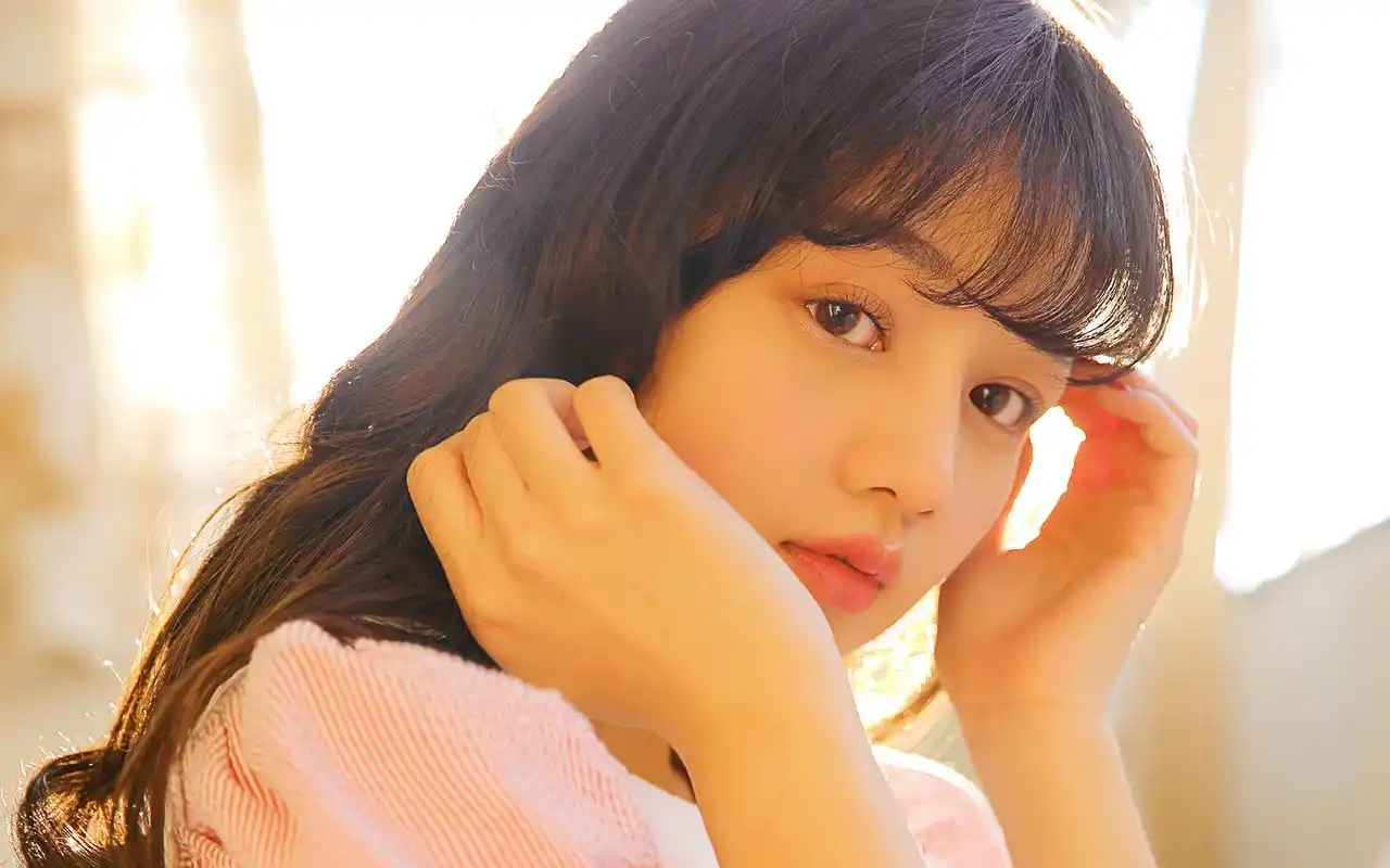 日系清纯美女粉色甜美写真图片壁纸,美女壁纸,清纯美女,养眼,唯美