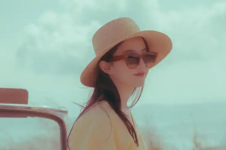 墨镜长裙刘亦菲摩纳哥唯美写真,高清壁纸图片,大陆明星-回车桌面