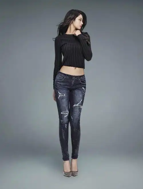 韩国美女 金雪炫