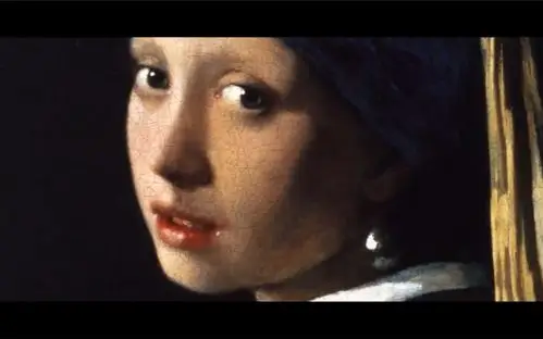 图疏馆暗里回眸深属意戴珍珠耳环的少女