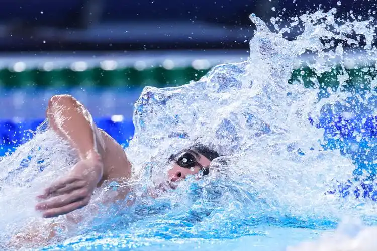 游泳——男子200米自由泳半决赛赛况