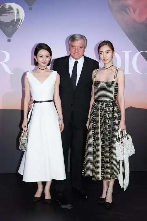 angelababy和赵丽颖罕见同框,生过娃后竟然一个比一个瘦,太可怕|杨颖