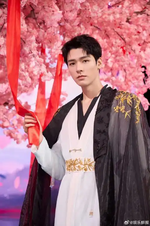 龚俊杨迪说四川话##你好星期六