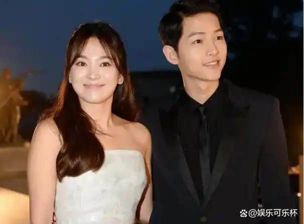 相隔五年,宋慧乔和宋仲基再见那一晚,亿万双宋cp粉都哭了!