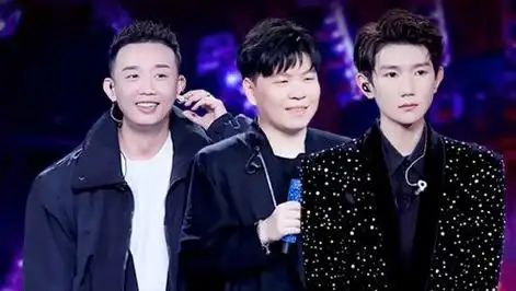 王源gai常石磊唱《爱上一个不回家的人》听醉