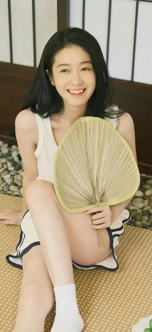 张雪迎高清写真