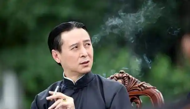 雷汉:曾是体育老师,因《霸王别姬》走红,摄影师女儿是他的骄傲|演员