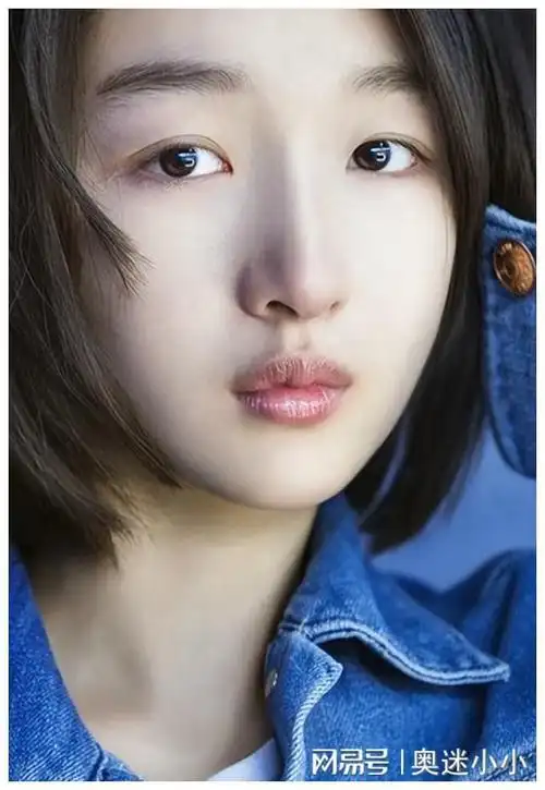 周冬雨:"三金影后"人品成谜,德不配位的她活该被孤立