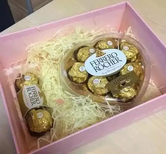 老公给惊喜怎么发朋友圈,老公送的礼物感动的话