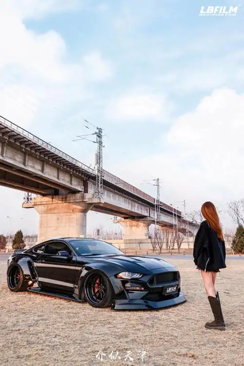 福特野马‖黑武士的狂野帅气,太潮了90