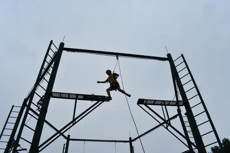 湖南美凡电器销售服务有限公司拓展训练