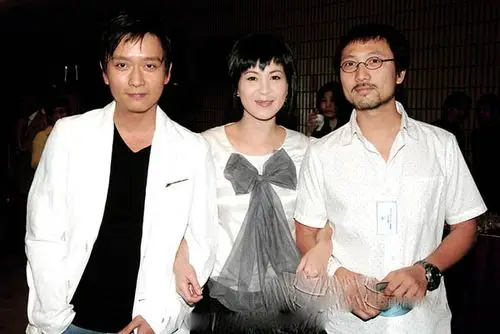 谢君豪妻子戚婉仪资料背景起底 为人亲和与谢君豪育有一女