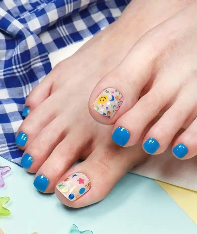 脚趾甲贴片拍摄.#美甲 #商业摄影#脚模 #模特招聘#网拍模 - 抖音