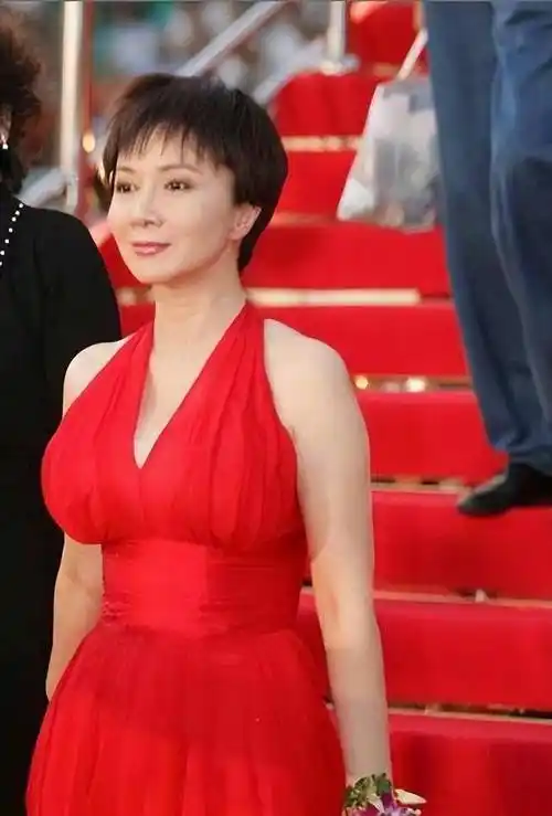 那英等六大明星曝光,网友:简直没有艺德_内心_成龙_张国立