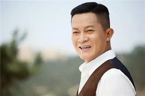 杨志刚演绎人物成长搜狐娱乐讯 "传奇剧王"郭靖宇编剧并执导的电视剧