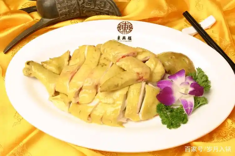 美食图片欣赏——非常受欢迎的广式白切鸡