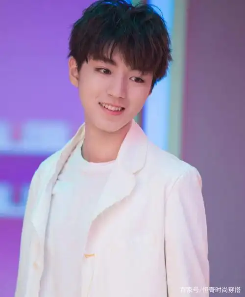 王俊凯把锡纸烫带火了,请问锡纸烫好打理吗?适合什么发质的人?