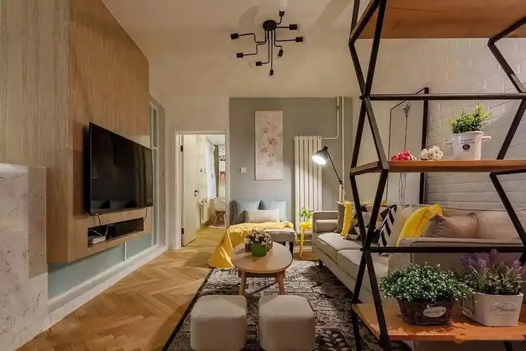 两居室混搭客厅装修实景图片欣赏-70平米混搭风格客厅装修效果图-齐装