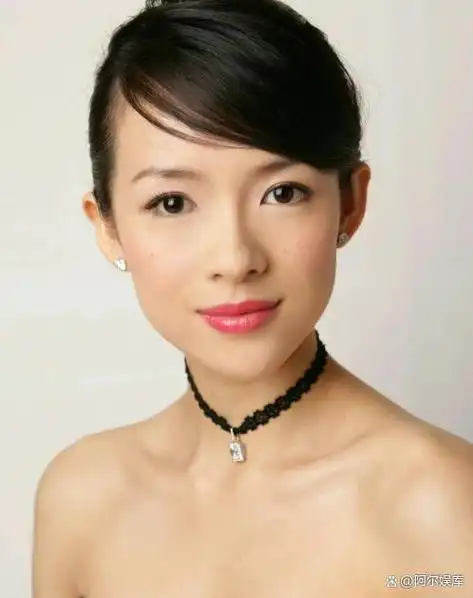 作为一位备受关注的香港明星,刘嘉玲一直以来都受到大家的关注.