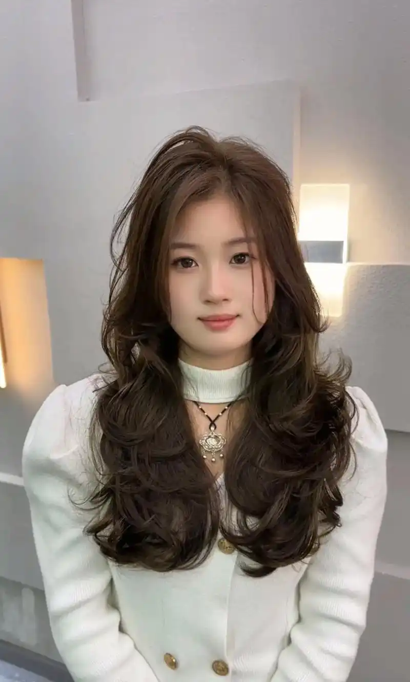 是否两个人能够捕捉爱的镜头#温柔风 #温柔发型#甜妹#女大学 - 抖音